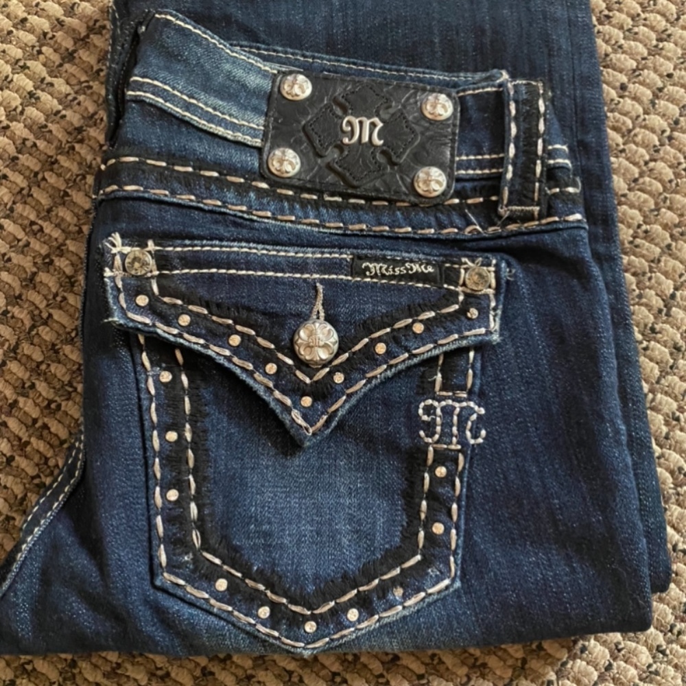 MEK SILVER STITCHED JEANS SIZE 27/36 LONG/BOOTCUT